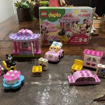 Lego Duplo 10873 Minnie’s Birthday Party Complete Set Disney Minnie Mouse - Image 1 of 2