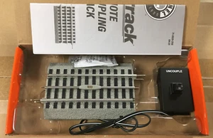 LIONEL 12020 PISTA DE DESACOPLAMIENTO - REVENTÓN - ¡¡HAZ OFERTAS!!! - Imagen 1 de 3