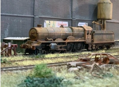 OO gauge locomotive: Scrapyard GWR King Class, heavily rusted. Ref M9 - Image 1 of 3