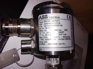 ABB Überdruck Messumformer 261GS VKPNT1 Transmitter Druckmessumformer Edelstahl - Picture 1 of 3