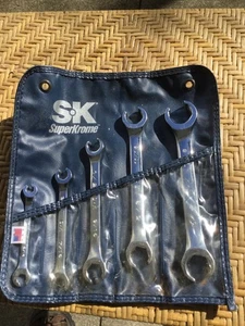 JUEGO DE LLAVES DE LÍNEA DE TUERCA ACAMPANADA DOBLE EXTREMO SAE SUPERKROME TOOLS 5 PIEZAS EE. UU.  - Imagen 1 de 8