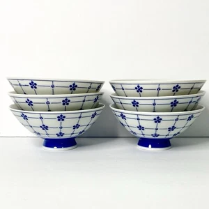 Porzellan Reisschalen mit Fuß 6er Set • blau & weiß • Blumen - Bild 1 von 3