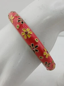 BETSY JOHNSON Armband rosa Emaille mehrfarbig Steine florales Design aufklappbar - Bild 1 von 9