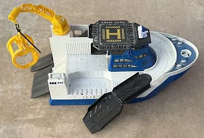 2013 Mattel Matchbox Mission Marine Rescue Shark Boat Blue BFN57 Floats & Rolls - Image 1 of 4