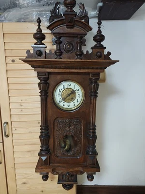 ANTICO OROLOGIO A PENDOLO - Immagine 1 di 4