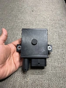 Diesel Glow Plug Controller For GMC Sierra 2500 HD 3500 2001-04 97379635 - Picture 1 of 4