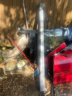 03-08 MAZDA 6 OEM RH SAIA LATERAL DE MOLDAGEM DE BALANCIM LATERAL DE PASSAGEIRO - SAIA LATERAL - Imagem 1 de 4