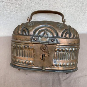 Dose Metall Oval Handarbeit Metalldose Kupfer antik alt vintage Orient? Henkel - Picture 1 of 7