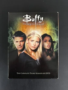 Buffy The Vampire Slayer The Complete Third Season DVD 6-Disc Box Set - Picture 1 of 4