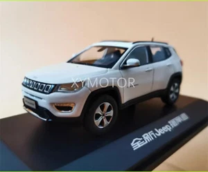1:43 JEEP COMPASS Diecast Metal SUV Models Car Toys Hobby gifts Display White - Bild 1 von 6