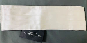 Cinturón Burberry blanco $295 hecho en Italia 32*4-34*4 pulgadas - Imagen 1 de 5