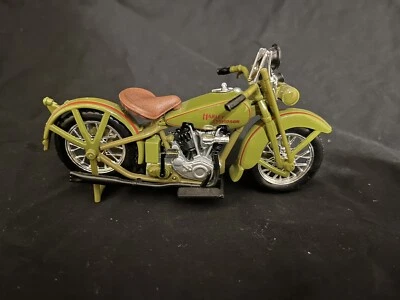 Maisto 1:18 1928 Harley Davidson JDH Twin Cam, Army Green, Used Display Model - Image 1 of 4