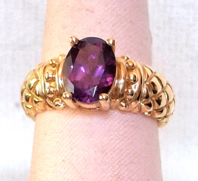 14K YELLOW GOLD   AND AMETHYST  RING  SIZE 4 - Image 1 of 4