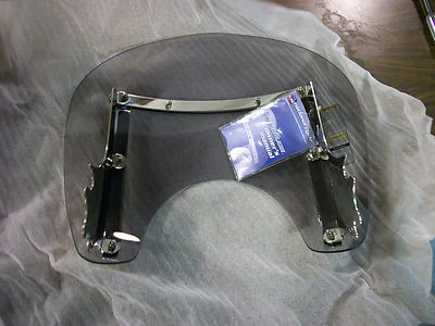 Parabrisas tintado corto National Cycle N21736 SwitchBlade Kawasaki Vulcan 900 Foto 1 de 4