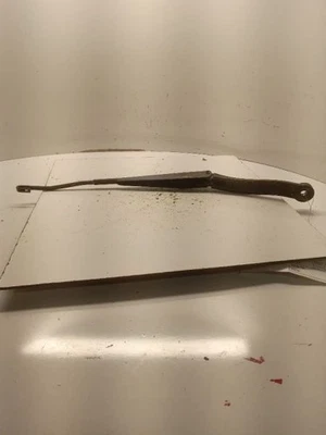 CTS       2006 Wiper Arm               1113891 - Image 1 of 4