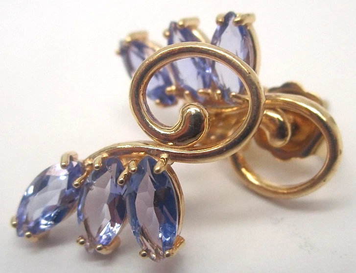Pendientes de tanzanita real vintage de oro amarillo de 14k de 0,90 quilates Foto 1 de 4
