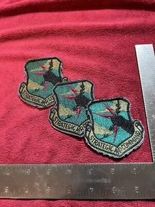 Parches obsoletos del Comando Aéreo Estratégico de la Fuerza Aérea de los Estados Unidos, lote de 3. - Imagen 1 de 5
