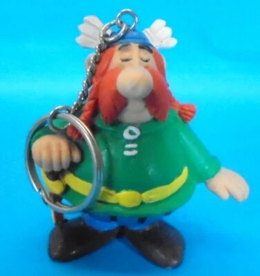 Asterix : MAJESTIX Variante Umhang grün COMICS FIGURAS SPAIN 1984/85 keyholder - Bild 1 von 2
