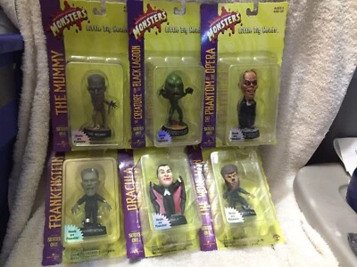 Frankenstein Drácula, Hombre Lobo, Creatura y Fantasma-Estudios Universal Little Big Heads Foto 1 de 2