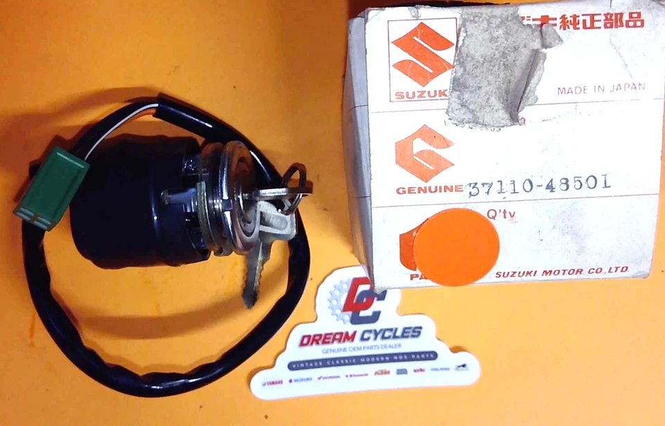 Interruptor de encendido principal y llave OEM 1980 1981 NUEVO DE STOCK ORIGINAL Suzuki TS 100 125 185 250 Foto 1 de 1