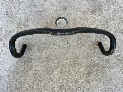 Manillar de carretera de carbono Zipp SL70 AERO 31,8 mm. Ancho 44cm. Foto 1 de 4