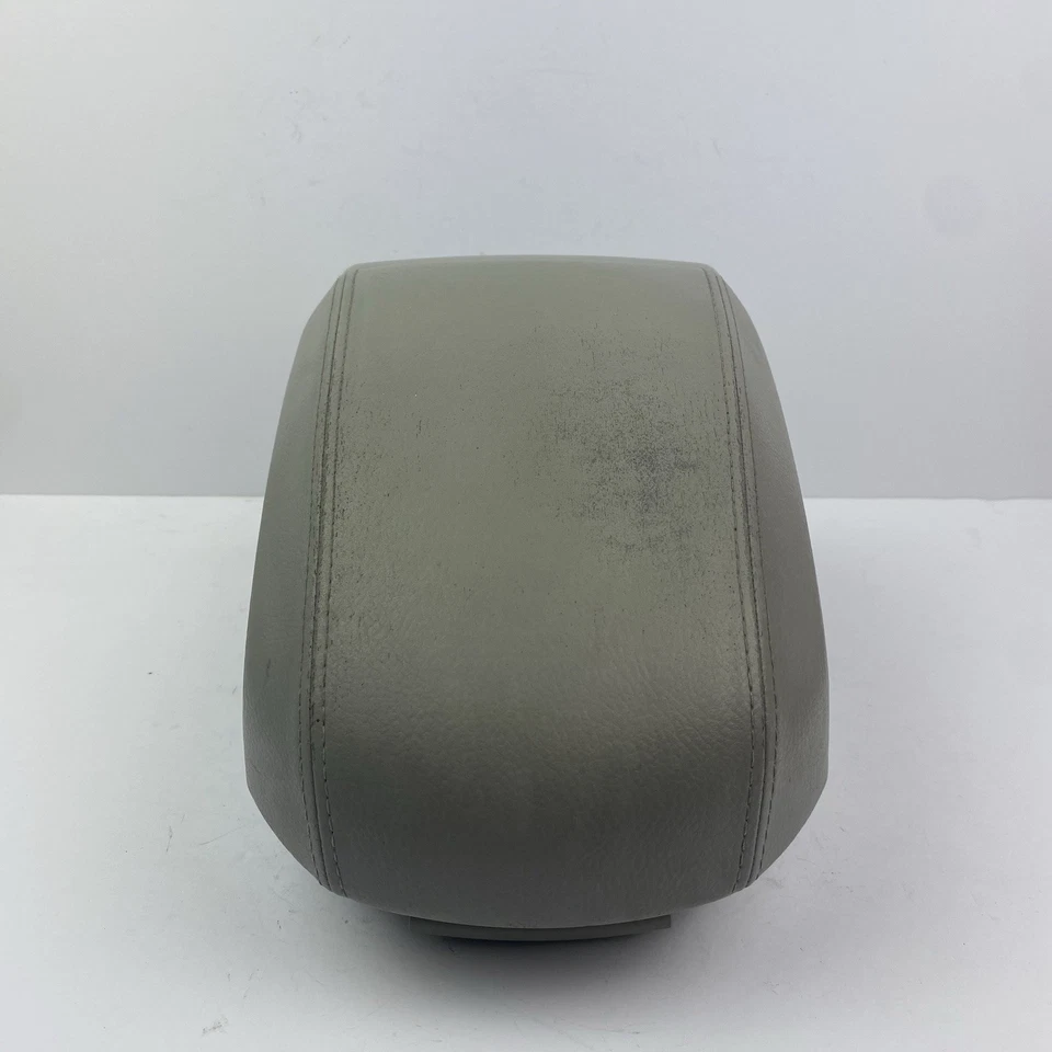 Saturn VUE 2008-2009 consola central compartimento de almacenamiento reposabrazos tapa OEM gris Foto 1 de 4