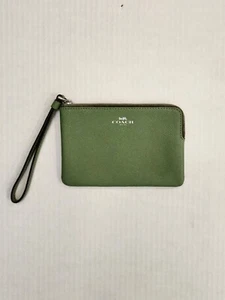 Wristlet COACH Crossgrain Leather Single Corner Zip Green Gold CC Slots Inside - Picture 1 of 7