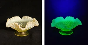 Bol à pieds opalescents Fenton Vintage vaseline Topaze 8" P X 3,75" T - Photo 1/9