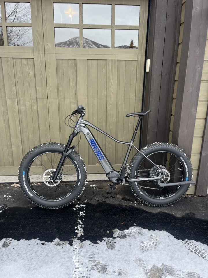 Bicicleta eléctrica Borealis Keystone Fat, grande Foto 1 de 3