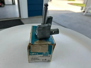 NOS 1965 - 1968 GM FULL SIZE Left Vent Window Regulator 4508893 and 7609581 - Bild 1 von 9