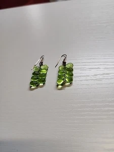 Green Glass Beaded Pierced Earrings Dangle 1.5" Unique Design - Picture 1 of 6