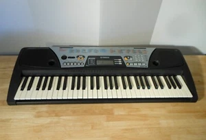 YAMAHA ELECTRONIC PIANO KEYBOARD PORTATONE PSR-175 W/ USER MANUEL & AC ADAPTER - Picture 1 of 22