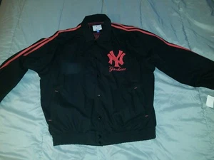 Chaqueta de béisbol New York Yankees PARA HOMBRE 3XL negra/roja muestra rara nueva con etiquetas NY - Imagen 1 de 12