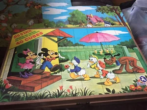 BIN Puzzle Disney Francese 40 Cubi Vintage - Foto 1 di 9