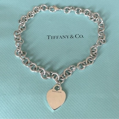 Gargantilla con etiqueta de corazón grabable Tiffany & Co. .925 16" Foto 1 de 4