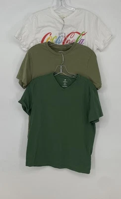 H&M Womens Green White Short Sleeve Pullover T-Shirt Size Medium Lot Of 3 - Image 1 of 4