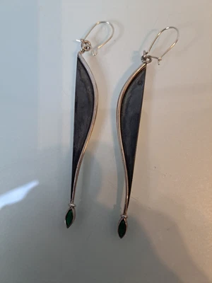 schöne, lange Silber- Ohrringe  , Ohrhänger , 925 Silber mit grünen Steinen - Bild 1 von 4