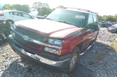 2004 Chevrolet Avalanche 1500 5.3L Engine Motor OEM 151K Miles - LKQ433579427 - Image 1 of 4