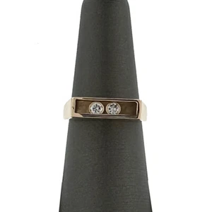 Anello uomo in oro giallo 14 kt con diamanti galleggianti  - Foto 1 di 5