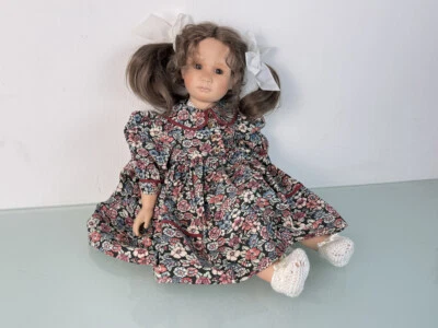 Muñeca artista vinilo Ruth Treffeisen muñeca 50 cm. Excelente estado - Imagen 1 de 4