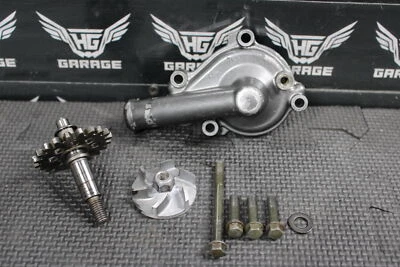 Yamaha 01-09/11-13 WR250F 2002 01-09/2012 2013 YZ250F motor OEM bomba de agua Foto 1 de 4