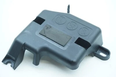 Cubierta sensor antena Honda Fit 2015-2020 OEM Foto 1 de 4