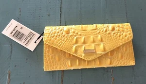 Brahmin Veronica Wallet NWT ~ Yellow ~ What’s Up, Buttercup? 💛 - Picture 1 of 4