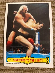 1985 Topps WWF Card #29 “Stretched To The Limit” Hulk Hogan (99 Ship!) - Picture 1 of 2