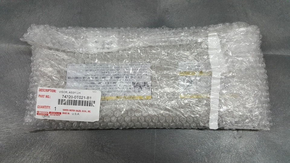 Visera de conductor gris OEM 2009-16 Toyota Venza Foto 1 de 1