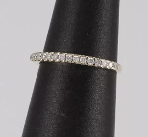 Anillo Estate de media eternidad apilable de diamantes naturales de oro blanco de 14 k - Imagen 1 de 2