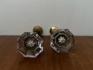 Antique 8 Point Crystal Glass Door Knob Set Lot With Brass Hardware Spindle Vtg - Picture 1 of 9