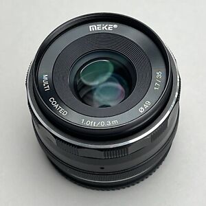 Meike 35mm f/1.7 Manual Lens for Fujifilm X-Mount, Black with caps