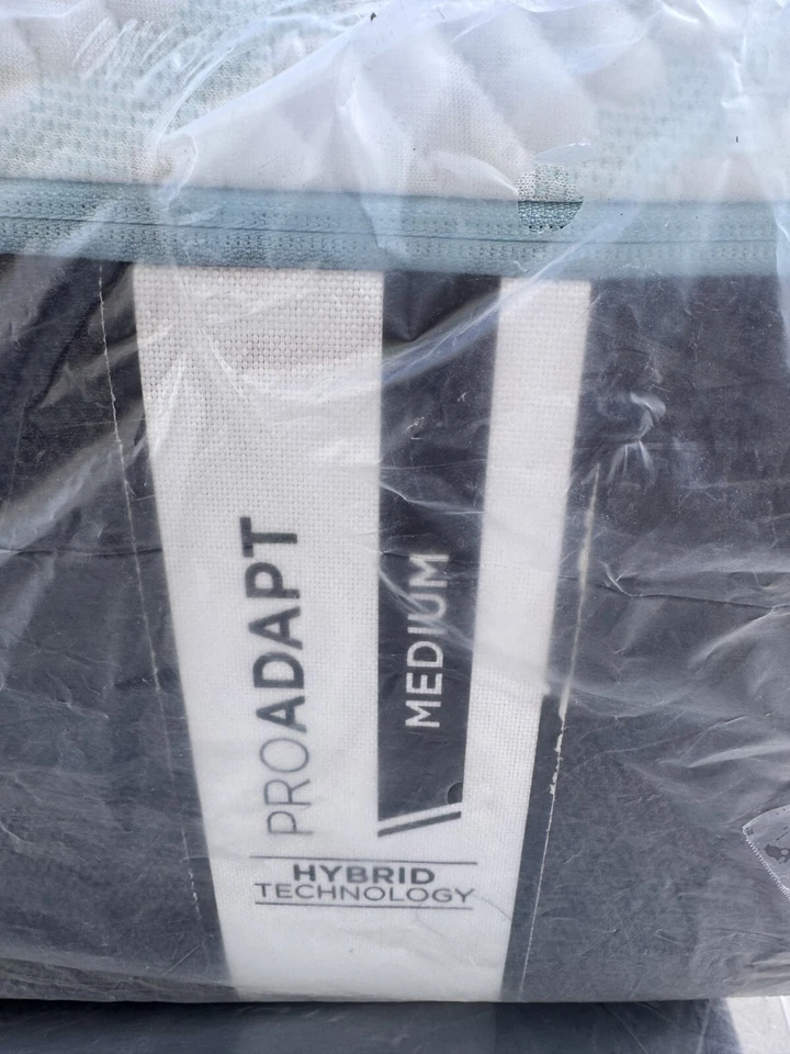 Colchón Tempur-pedic Pro Adapt Medium HybridTwin XL 84" ex-pantalla. Foto 1 de 4