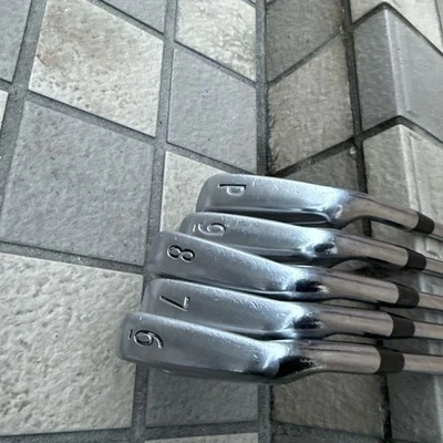 Titleist AP2 iron set 5pcs  Right-Handed #79 - Image 1 of 3